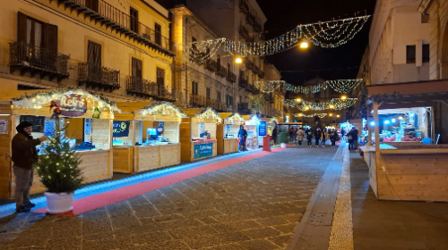 Il 7 dicembre arriva la magia natalizia con i mercatini di “Caltanissetta Città del Natale 2025″