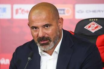 Stankovic, furia contro giornalista… in italiano: “Perché mi provochi?”