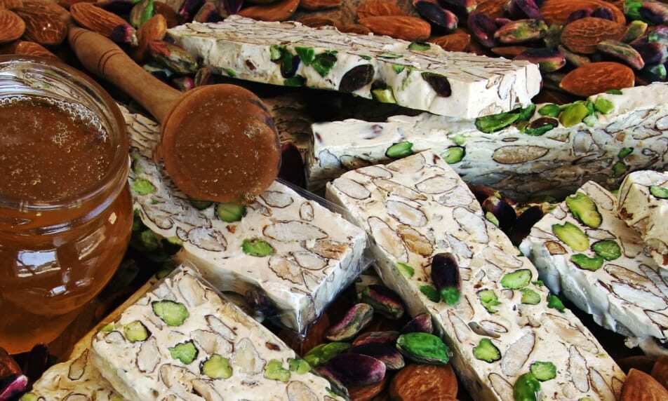Caltanissetta, “Tour del Torrone 2025”: un viaggio in cinque tappe nel cuore della tradizione dolciaria nissena