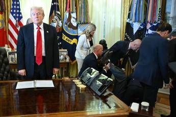 Trump parla, malore nello Studio Ovale: un ospite sviene