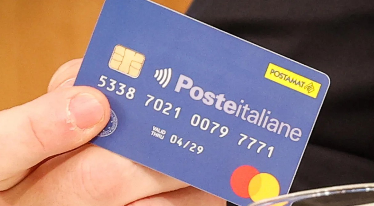 Riesi. Disponibile sul sito web del Comune l’elenco dei beneficiari della carta “Dedicata a te 2025”