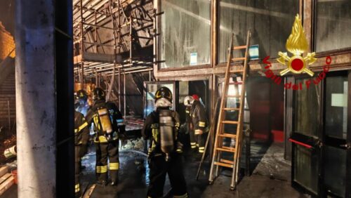 Finanziaria, emendamento Marano e Adorno(M5S ARS): “Dieci milioni per recuperare il centro fieristico Le Ciminiere di Catania”