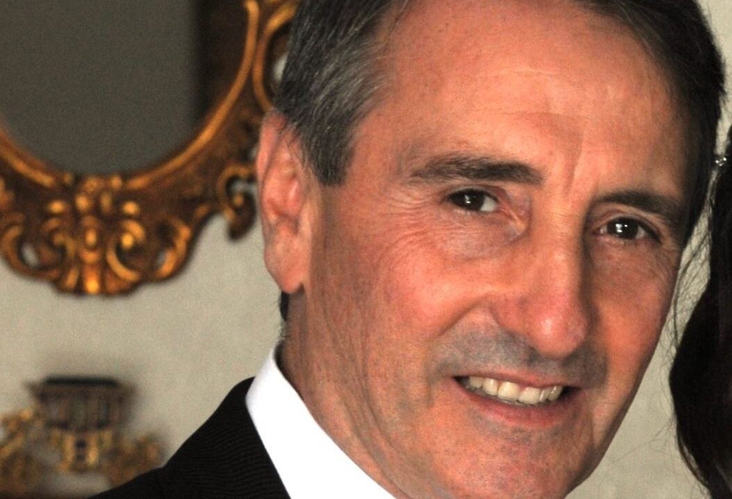 Cadde da una scala mentre potava gli alberi, muore in ospedale il medico di Partinico Lorenzo Speciale