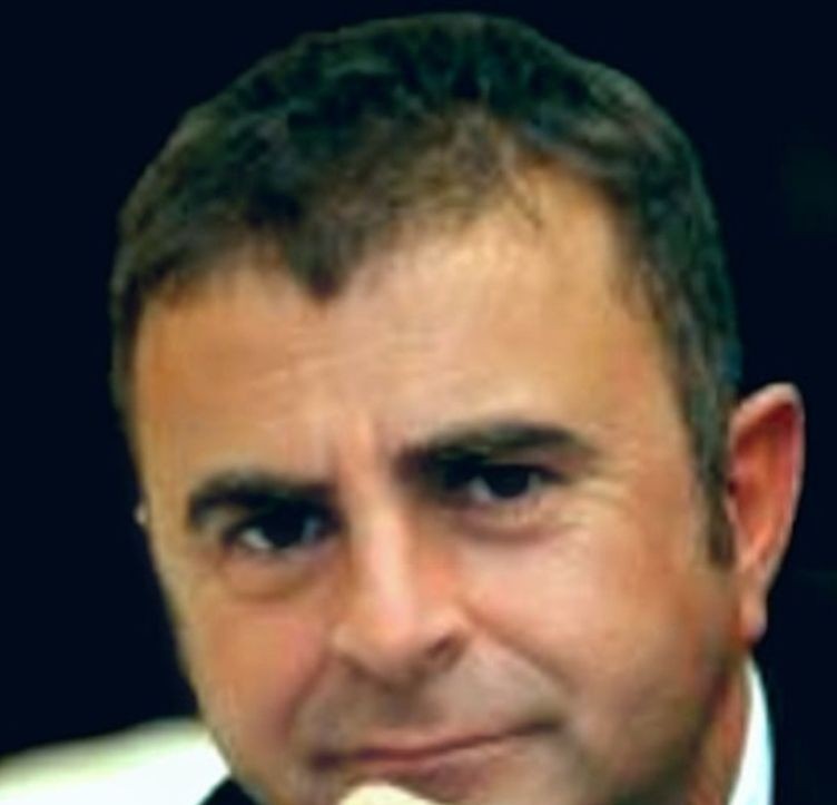 San Cataldo. Nella Biblioteca comunale si presenta “La Comunicazione Creativa per lo sviluppo socio-umanitario” di Biagio Maimone