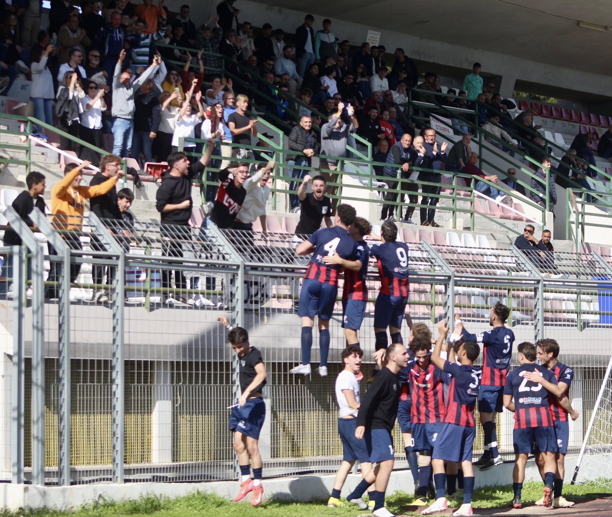 Anticipo in “notturna” per Montedoro e Real Suttano. Il Delia tenta la fuga in 3^ Categoria, ma la Caterinese è in agguato