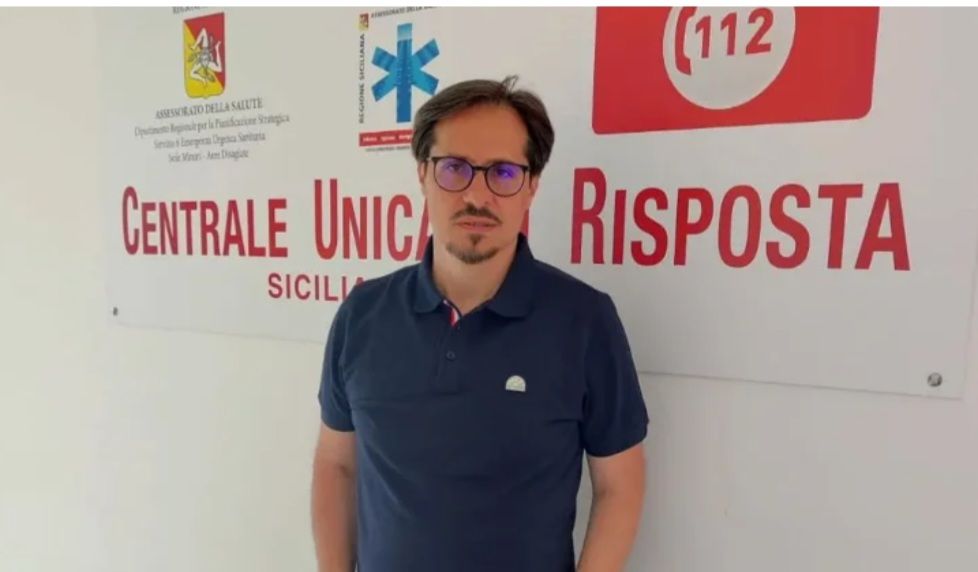 Partorisce a bordo di un’ambulanza del 118, mamma e neonata stanno bene. Castro(Seus): “Esempio di buona sanità”