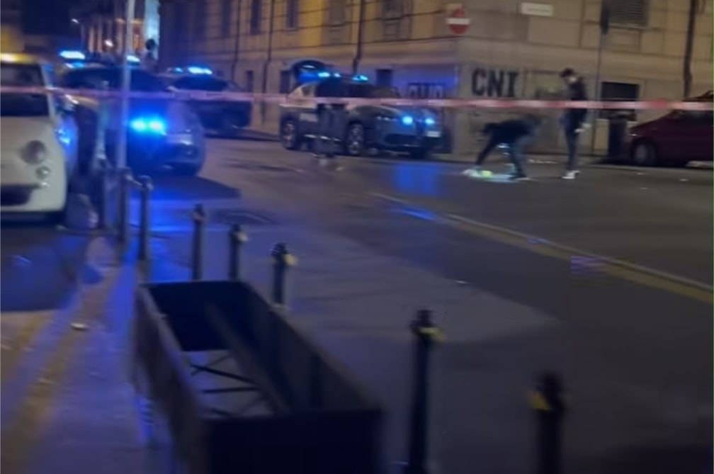 Colpi di fucile in piazza Nascè a Palermo, ferita una donna