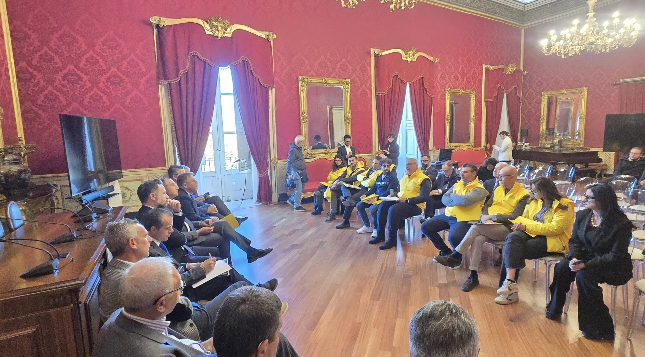 Manifestazione di Coldiretti Sicilia a Palermo, il corteo degli agricoltori per chiedere  una rete idrica efficiente e soluzioni alla crisi dell’acqua