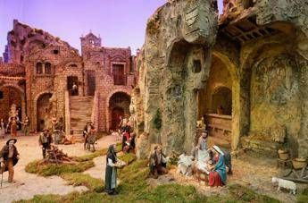 Al Policlinico Campus Bio-Medico di Roma il presepe del maestro Franco Artese