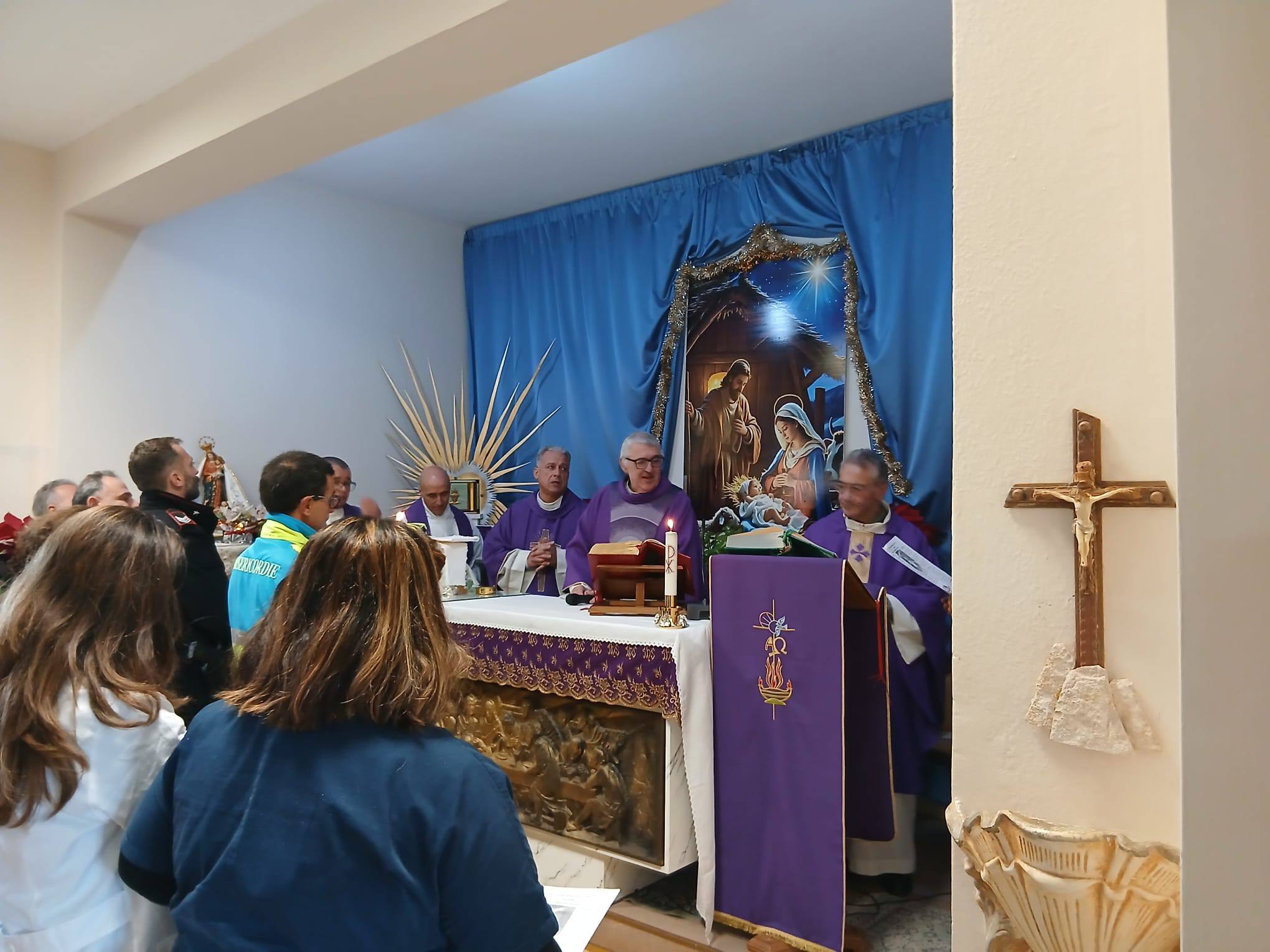 Mussomeli, all’Ospedale “Longo” messa natalizia del Vicario diocesano Onofrio Castelli