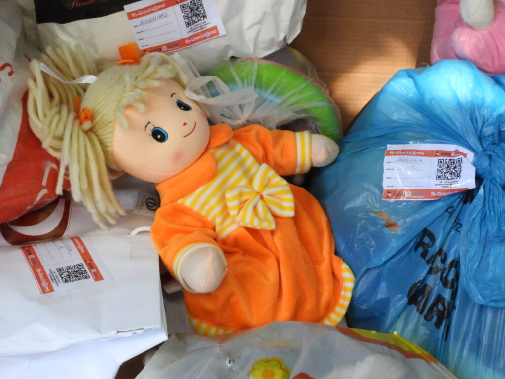 Poste Italiane. Natale 2025, presentata la nuova edizione del progetto siciliano Ri-giochi@mo che si svolgerà anche a Caltanissetta