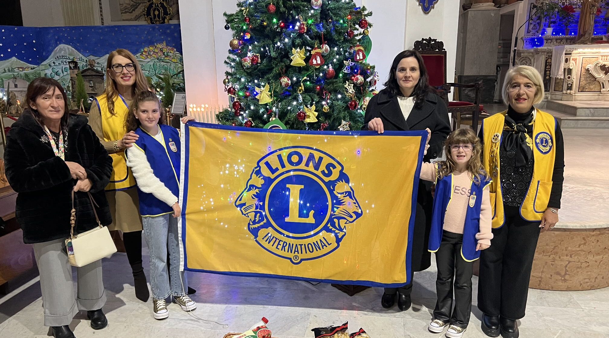 Lions Club Riesi e Cub Clubs Cuccioli insieme per le famiglie bisognose: donate derrate alimentari