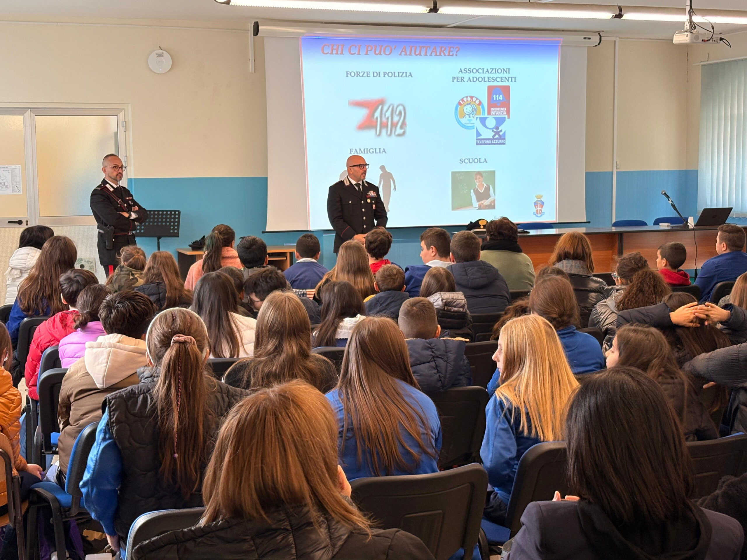 A Riesi i Carabinieri incontrano gli studenti dell’Istituto “Carducci”