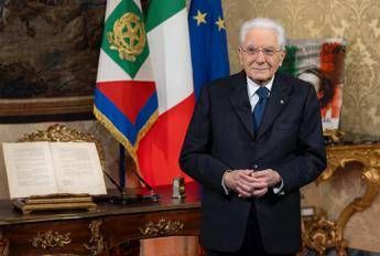 Il discorso di Mattarella: “Niente più forte della democrazia, ai giovani dico non rassegnatevi”
