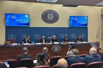 Sanità, indagine Fonsad: ‘digitale in ritardo, operatori favorevoli ma senza formazione e strumenti’