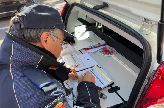 Caltanissetta, controlli congiunti della Guardia di Finanzia e Polizia Locale: riscontrate violazioni al Codice della Strada