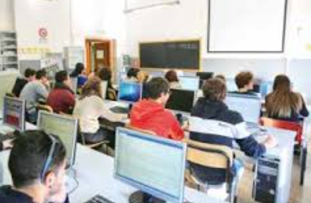 Istituto Superiore “Luigi Russo”, prende il via il racconto degli indirizzi: il Liceo Linguistico, una finestra aperta sul mondo