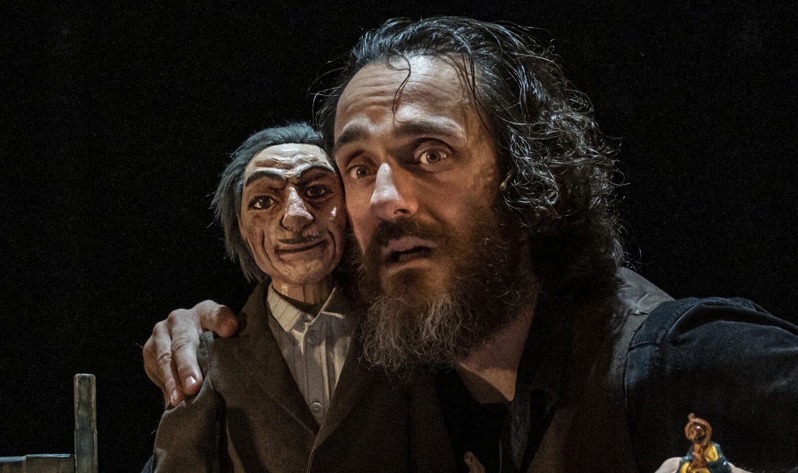 Caltanissetta, in esclusiva regionale “Natale in Casa Cupiello” con Luca Saccoia: appuntamento il 28 dicembre al Teatro Rosso di San Secondo