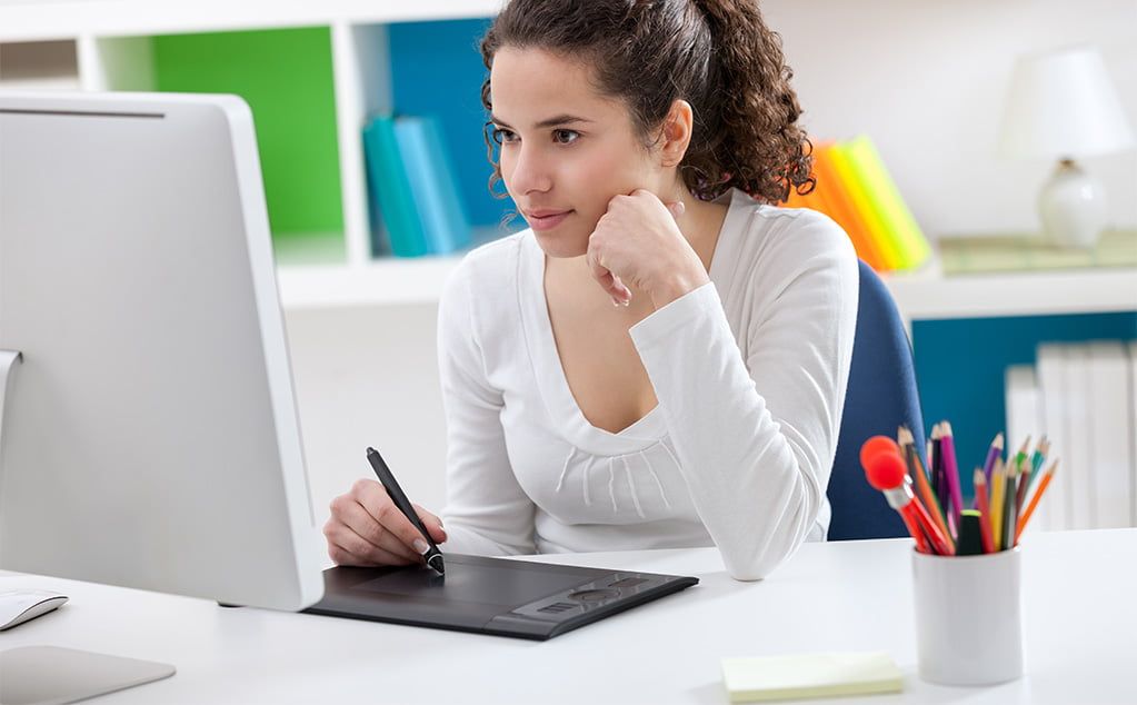 Creatività, linguaggi e tecnologie: il percorso Grafica e Comunicazione dell’Istituto Luigi Russo