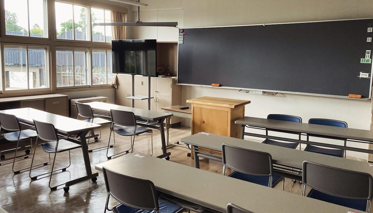 Scuola, dal 13 gennaio al 14 febbraio aperte le iscrizioni per l’anno scolastico 2026/2027