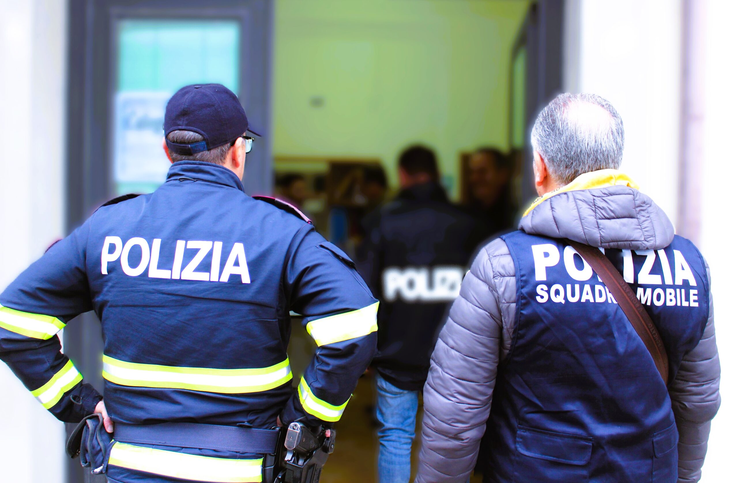 Criminalità, vasta operazione della Polizia in diverse province italiane: a Caltanissetta perquisizioni, sequestri e denunce