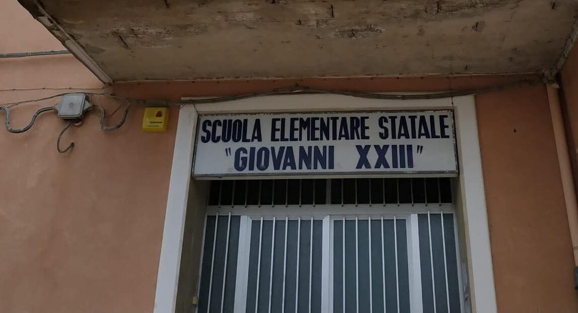 Delia è partecipazione: “Cede porzione di controsoffitto nella scuola  dell’infanzia, terzo episodio in meno di un anno nel nostro Comune”
