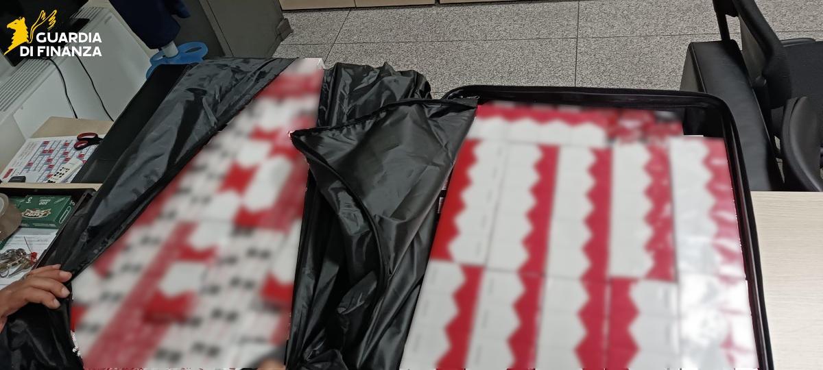 GdF Catania, oltre 100 kg di sigarette di contrabbando scoperte all’aeroporto
