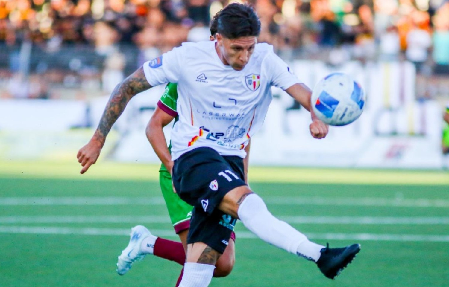 Solo 1-1 per la Nissa contro il Milazzo: vantaggio iniziale dei mamertini con La Spada e pari nel finale con De Felice