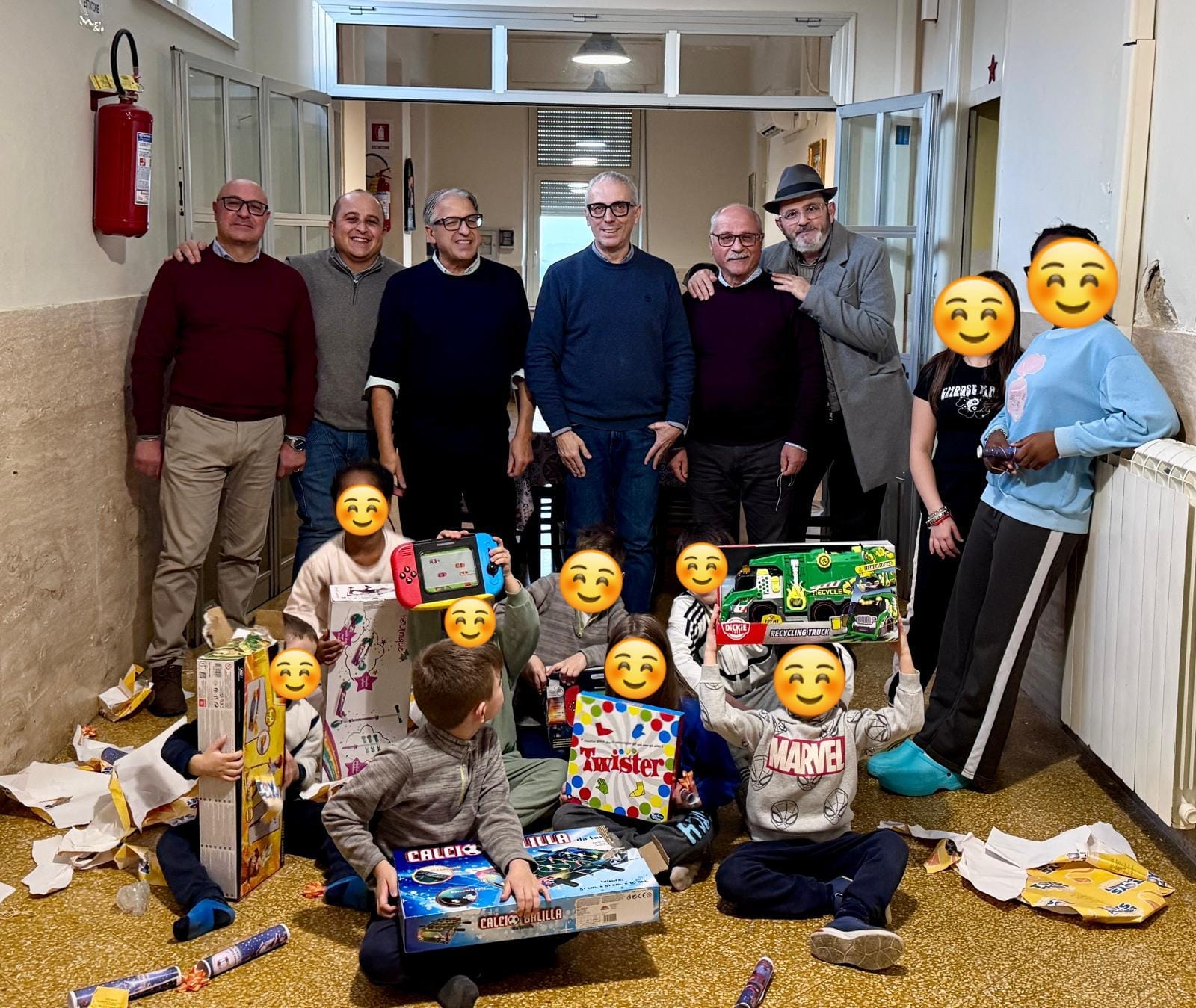 San Cataldo. Per la Befana l’Associazione Giuseppe Amico Medico ha donato giocattoli e buoni spesa a bambini e ragazzi di due Comunità alloggio