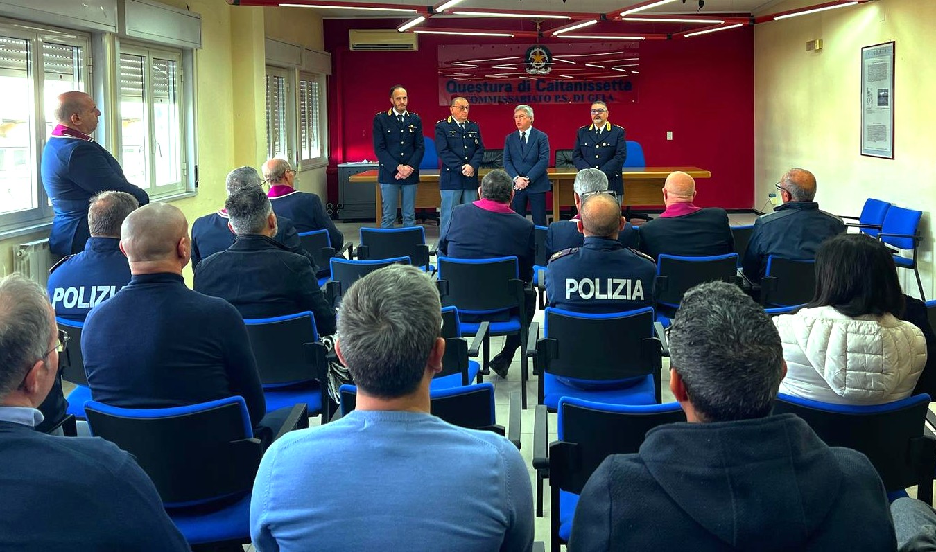 Caltanissetta. Il Questore in visita al Commissariato di Gela