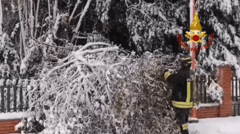 Ancora maltempo in Italia: allagamenti, frane e voli dirottati