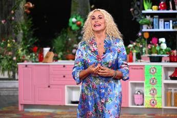 Antonella Clerici, la confessione in diretta: “Fatico a respirare”