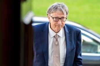 Caso Epstein, Gates si è assunto responsabilità. E ha ammesso relazione con due donne