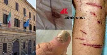 Denunciò botte e sequestro in cella: “Ora vivo nella paura, colpisce il silenzio delle istituzioni”