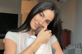 Giulia De Lellis, la vita da neo mamma: “Mi sento in colpa quando devo allontanarmi”