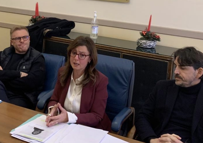 Caltanissetta. Conferenza stampa in sala Sturzo: Petitto, Miceli e La Vardera chiedono le dimissioni di Tesauro