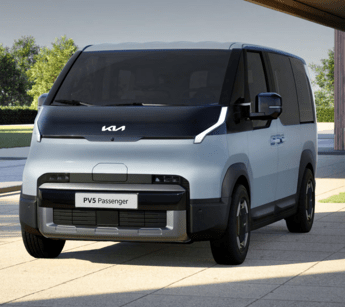 Kia presenta due nuovi prodotti, il SUV EV5 e il veicolo commerciale leggero PV5