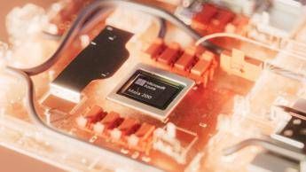 Microsoft Maia 200: il nuovo chip per l’inferenza AI a 3nm