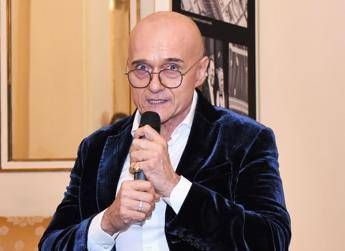 Signorini sentito dai pm a Milano: “Non ho commesso nessuna violenza”