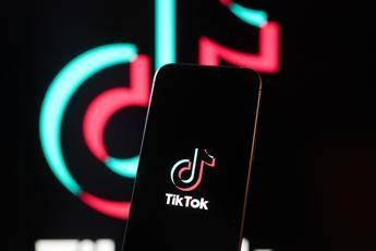 TikTok, accordo su cessione ramo Usa. Trump: “Felice di averla salvata”. E ringrazia Xi