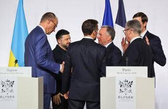 Ucraina, Zelensky esulta per garanzie di sicurezza: “Usa pronti a dare supporto”