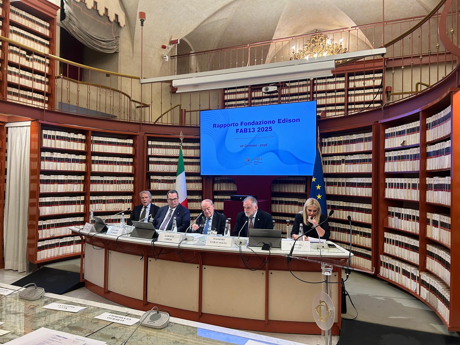 Per le 13 aziende storiche del Pharma italiano, nel 2024 ricavi a 18,9 mld (+12%): bene export e investimenti