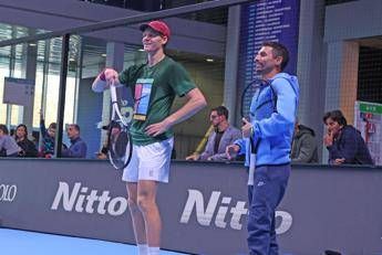 Vagnozzi, ‘salta’ la sfida con Sinner: il coach di Jannik out al secondo turno del Million Dollar 1 Point Slam