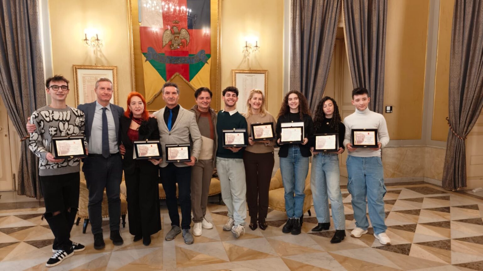 Caltanissetta, atleti della Full Dance Academy di Igor e Mirko Colaprisca premiati per i successi ottenuti ai Campionati Italiani FIDESM