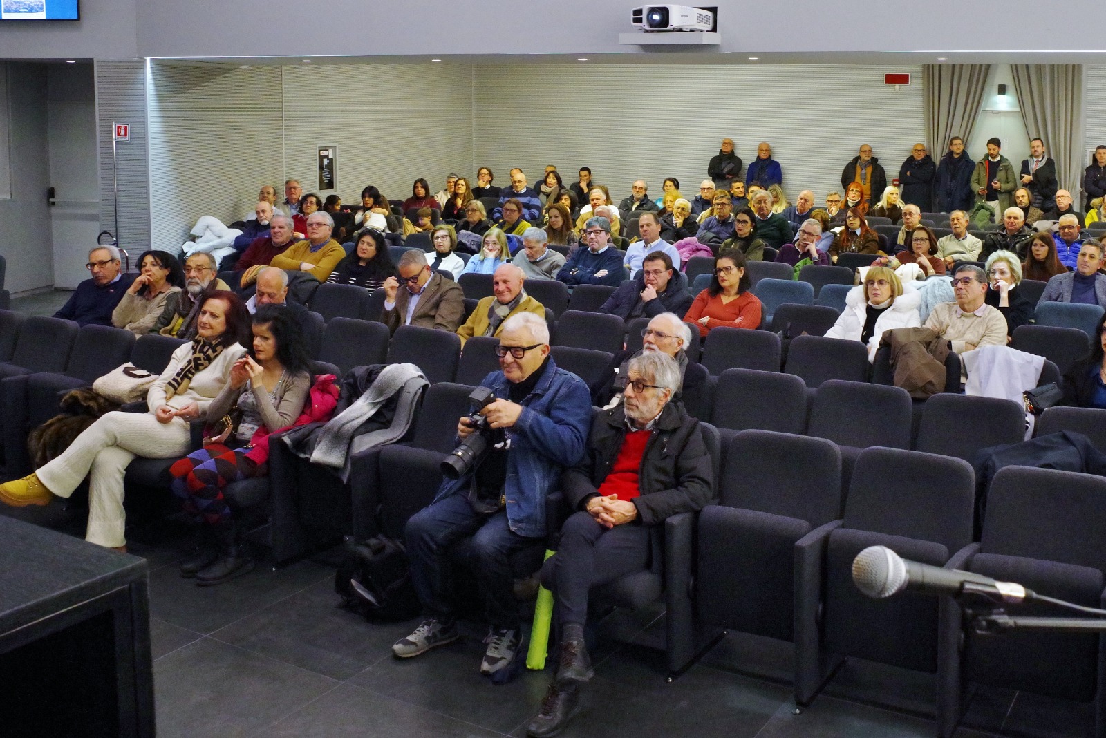San Cataldo, ‘Incontriamoci in Biblioteca’ all’Auditorium della Toniolo: kermesse di successo