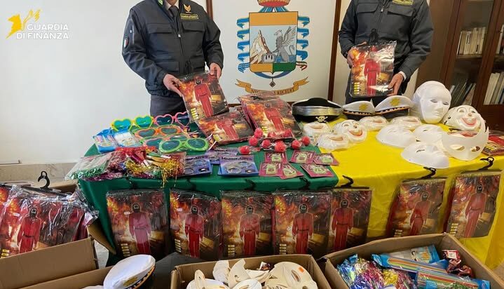 GdF Catania, sequestrati oltre 11mila articoli di carnevale non sicuri