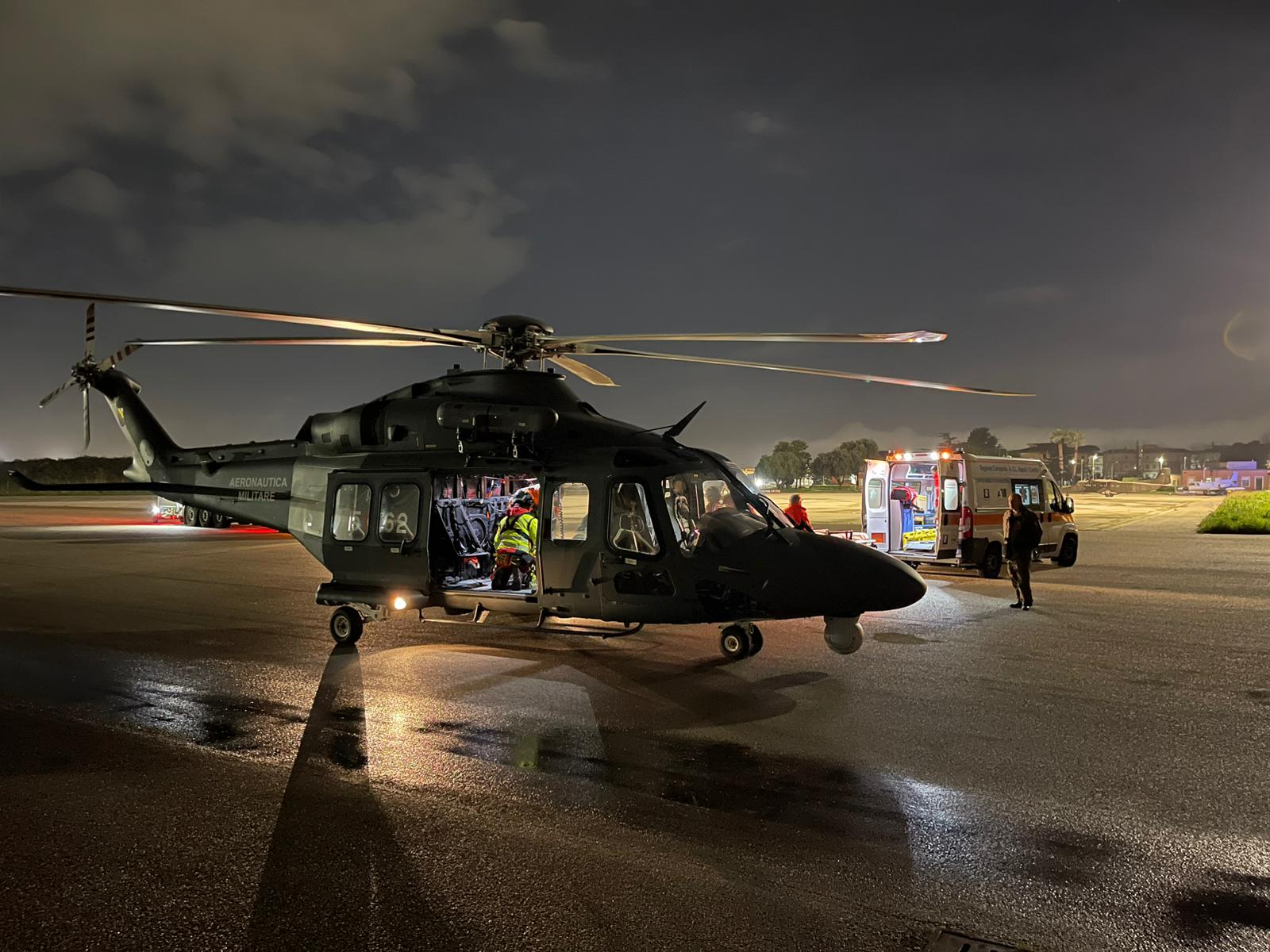 Aeronautica Militare, volo d’urgenza per una bimba in pericolo di vita: trasfereita da Catania a Genova