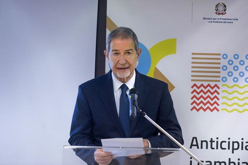 Niscemi, Musumeci: “Allo stato attuale non è ancora definita la soluzione per le famiglie sfollate”