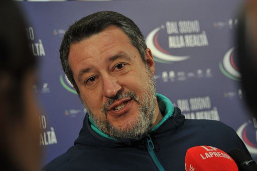 Sea Watch, Salvini: “Giudici contro l’Italia, votare Sì a referendum”