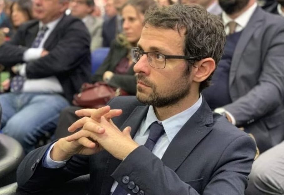 Commissioni Ars, Varrica(M5S): “I deputati le snobbano. Poche presenze e interventi col contagocce, cambiamo il regolamento”